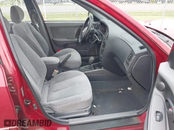 ✅ 2006 Hyundai Elantra GLS • VIN: KMHDN46D36U204289 • Lot: 42441414. Wystawiony na IAAI z przebiegiem 168 284 mil. Bezpłatny archiwum sprzedaży aukcyjnych z USA i szczegółowy raport historii pojazdu na DreamBid. Zdjęcie 5.