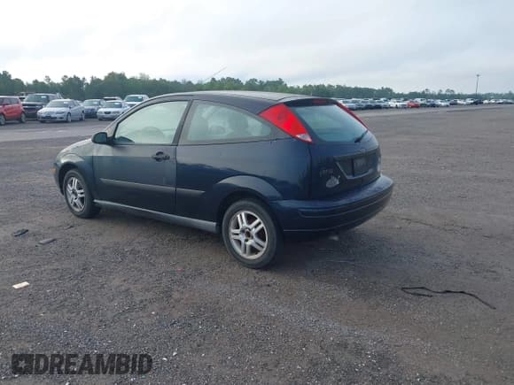 ✅ 2002 Ford Focus ZX3 • VIN: 3FAFP31372R231275 • Лот: 42938514. Опубликован ранее на IAAI с пробегом 85 473 миль. Бесплатный доступ к архиву аукционных продаж из США и подробный отчёт об истории автомобиля на DreamBid. Изображение 3.