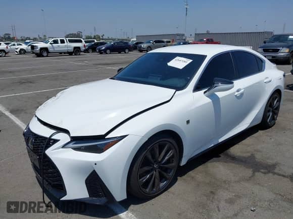 2024 Lexus IS 300 с VIN JTHBA1D2XR5131510, выставлен на аукционе IAAI как лот 42607201 с пробегом 10 580 миль миль и . История ставок и продаж доступна на DreamBid. Изображение 2.