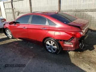 ✅ 2011 Hyundai Sonata SE • VIN: 5NPEC4AC3BH129272 • Lot: 64482214. Listed on Copart with 236,698 mi. Free auction sales archive from the USA and detailed vehicle history report at DreamBid. Image 2.