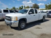 ✅ 2009 Chevrolet Silverado 2500HD Work Truck • VIN: 1GCHC49K99E100913 • Лот: 70993945. Опубликован ранее на Copart с пробегом Не указан. Бесплатный доступ к архиву аукционных продаж из США и подробный отчёт об истории автомобиля на DreamBid. Изображение 1.