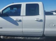 ✅ 2018 GMC Sierra 1500 SLT • VIN: 1GTV2NEC5JZ108868 • Lot: 41282062. Wystawiony na IAAI z przebiegiem 165 793 mil. Bezpłatny archiwum sprzedaży aukcyjnych z USA i szczegółowy raport historii pojazdu na DreamBid. Zdjęcie 15.