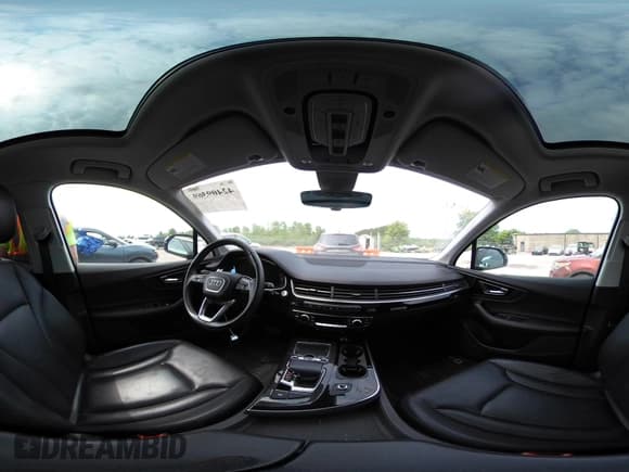 ✅ 2019 Audi Q7 Prestige • VIN: WA1VAAF78KD025828 • Lot: 42409369. Wystawiony na IAAI z przebiegiem 92 834 mil. Bezpłatny archiwum sprzedaży aukcyjnych z USA i szczegółowy raport historii pojazdu na DreamBid. Zdjęcie 19.