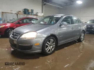 ✅ 2006 Volkswagen Jetta 2.5L • VIN: 3VWSF71K56M748178 • Lot: 44041355. Listed on Copart with 80,058 mi. Free auction sales archive from the USA and detailed vehicle history report at DreamBid. Image 1.