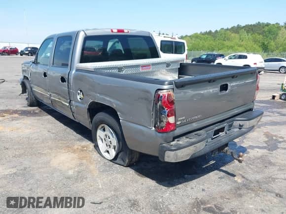 2007 Chevrolet Silverado 1500 LT1 z VIN 2GCEC13Z271162112, wystawiony jako IAAI lot #42003402 z przebiegiem 343 076 mil mil oraz . Historia ofert i sprzedaży dostępna na DreamBid. Obrazek 3.