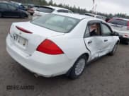 ✅ 2006 Honda Accord VP • VIN: 1HGCM56176A111535 • Lot: 43778883. Wystawiony na IAAI z przebiegiem 165 009 mil. Bezpłatny archiwum sprzedaży aukcyjnych z USA i szczegółowy raport historii pojazdu na DreamBid. Zdjęcie 4.