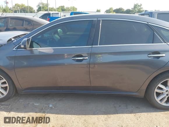 ✅ 2014 Toyota Avalon Limited • VIN: 4T1BK1EB2EU089004 • Lot: 42938094. Wystawiony na IAAI z przebiegiem 190 133 mil. Bezpłatny archiwum sprzedaży aukcyjnych z USA i szczegółowy raport historii pojazdu na DreamBid. Zdjęcie 14.