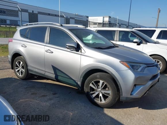 ✅ 2016 Toyota RAV4 XLE • VIN: 2T3WFREV3GW238688 • Лот: 43479172. Опубликован ранее на IAAI с пробегом 146 512 миль. Бесплатный доступ к архиву аукционных продаж из США и подробный отчёт об истории автомобиля на DreamBid. Изображение 1.