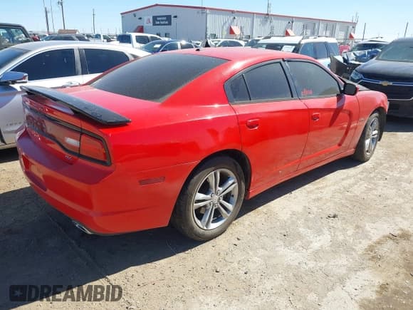 ✅ 2013 Dodge Charger RT Plus • VIN: 2C3CDXDT8DH731067 • Lot: 41681213. Listed on IAAI with Not provided. Free auction sales archive from the USA and detailed vehicle history report at DreamBid. Image 4.