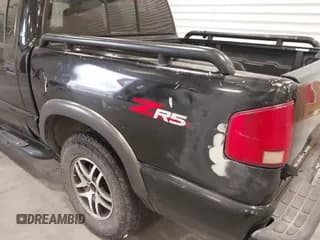 ✅ 2002 Chevrolet S-10 LS • VIN: 1GCDT13W72K179577 • Лот: 42138741. Опубликован ранее на IAAI с пробегом 173 303 миль. Бесплатный доступ к архиву аукционных продаж из США и подробный отчёт об истории автомобиля на DreamBid. Изображение 6.