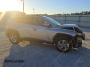 ✅ 2024 Hyundai Tucson SEL • VIN: 5NMJBCDE6RH359310 • Lot: 76978124. Wystawiony na Copart z przebiegiem 22 771 mil. Bezpłatny archiwum sprzedaży aukcyjnych z USA i szczegółowy raport historii pojazdu na DreamBid. Zdjęcie 4.