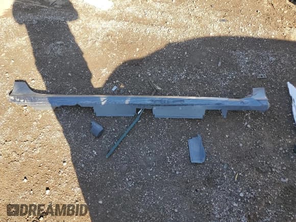 ✅ 2017 Honda Civic EX • VIN: SHHFK7H52HU406130 • Lot: 91303985. Wystawiony na Copart z przebiegiem 92 067 mil. Bezpłatny archiwum sprzedaży aukcyjnych z USA i szczegółowy raport historii pojazdu na DreamBid. Zdjęcie 12.