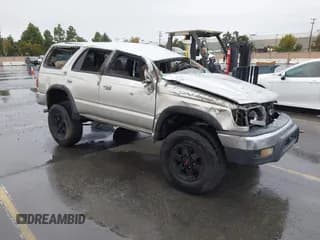 ✅ 2000 Toyota 4Runner SR5 • VIN: JT3HN86R6Y0286462 • Lot: 43677080. Listed on IAAI with Not provided. Free auction sales archive from the USA and detailed vehicle history report at DreamBid. Image 1.