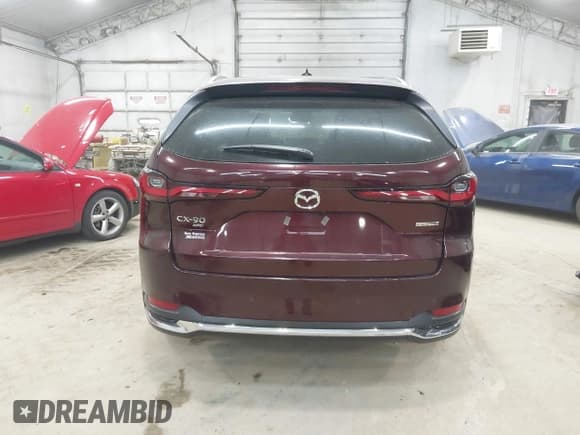 ✅ 2025 Mazda CX-90 Premium Plus Package • VIN: JM3KKEHD9S1235685 • Lot: 43340522. Wystawiony na IAAI z przebiegiem 46 mil. Bezpłatny archiwum sprzedaży aukcyjnych z USA i szczegółowy raport historii pojazdu na DreamBid. Zdjęcie 17.