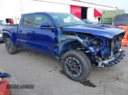✅ 2025 Toyota Tacoma SR • VIN: 3TMLB5JN2SM095448 • Лот: 41736119. Опубликован ранее на IAAI с пробегом 9 845 миль. Бесплатный доступ к архиву аукционных продаж из США и подробный отчёт об истории автомобиля на DreamBid. Изображение 1.