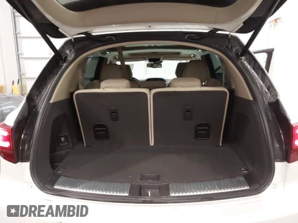 ✅ 2015 Acura MDX Technology • VIN: 5FRYD4H4XFB014521 • Lot: 41955373. Listed on IAAI with 90,746 mi. Free auction sales archive from the USA and detailed vehicle history report at DreamBid. Image 17.