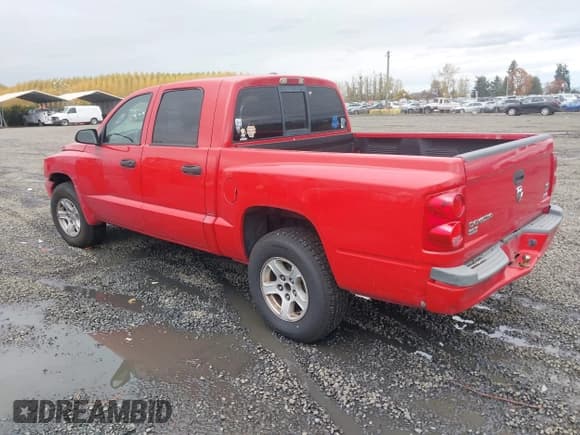 ✅ 2007 Dodge Dakota SLT • VIN: 1D7HE48N57S176106 • Лот: 43631993. Опубликован ранее на IAAI с пробегом 219 760 миль. Бесплатный доступ к архиву аукционных продаж из США и подробный отчёт об истории автомобиля на DreamBid. Изображение 3.