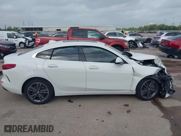 ✅ 2021 BMW 2 Series 228i • VIN: WBA53AK06M7J27877 • Lot: 41956951. Wystawiony na IAAI z przebiegiem 37 321 mil. Bezpłatny archiwum sprzedaży aukcyjnych z USA i szczegółowy raport historii pojazdu na DreamBid. Zdjęcie 14.