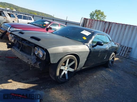 ✅ 2015 Dodge Challenger SXT • VIN: 2C3CDZAG8FH821339 • Лот: 43333734. Опубликован ранее на IAAI с пробегом 219 176 миль. Бесплатный доступ к архиву аукционных продаж из США и подробный отчёт об истории автомобиля на DreamBid. Изображение 18.