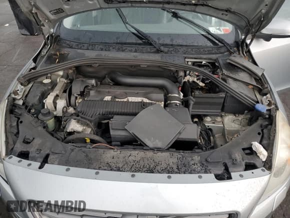 ✅ 2013 Volvo S60 T5 • VIN: YV1612FH8D2204579 • Лот: 66897865. Опубликован ранее на Copart с пробегом 231 431 миль. Бесплатный доступ к архиву аукционных продаж из США и подробный отчёт об истории автомобиля на DreamBid. Изображение 11.