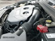 ✅ 2013 Lincoln MKZ • VIN: 3LN6L2G96DR823826 • Lot: 43753343. Wystawiony na IAAI z przebiegiem 201 956 mil. Bezpłatny archiwum sprzedaży aukcyjnych z USA i szczegółowy raport historii pojazdu na DreamBid. Zdjęcie 12.