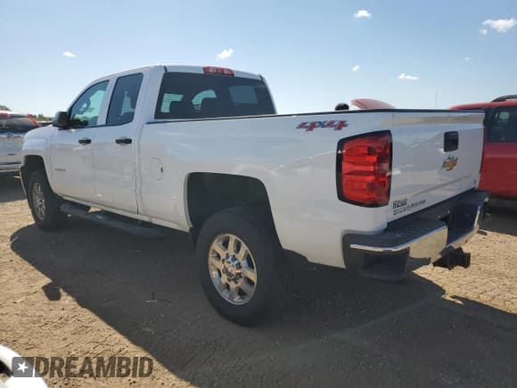 ✅ 2015 Chevrolet Silverado 2500HD LT • VIN: 1GC2KVEG6FZ142492 • Lot: 70559735. Wystawiony na Copart z przebiegiem 82 421 mil. Bezpłatny archiwum sprzedaży aukcyjnych z USA i szczegółowy raport historii pojazdu na DreamBid. Zdjęcie 2.