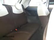 ✅ 2012 FIAT 500 Pop • VIN: 3C3CFFAR6CT114589 • Lot: 84757155. Wystawiony na Copart z przebiegiem 107 761 mil. Bezpłatny archiwum sprzedaży aukcyjnych z USA i szczegółowy raport historii pojazdu na DreamBid. Zdjęcie 10.