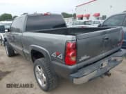 ✅ 2001 GMC Sierra 2500HD SLE • VIN: 1GTHK29121E334328 • Lot: 42259437. Wystawiony na IAAI z przebiegiem 323 068 mil. Bezpłatny archiwum sprzedaży aukcyjnych z USA i szczegółowy raport historii pojazdu na DreamBid. Zdjęcie 3.