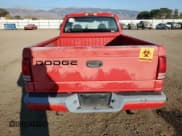✅ 2002 Dodge Dakota Sport • VIN: 1B7GL32X22S542628 • Lot: 83915294. Wystawiony na Copart z przebiegiem Nie podano. Bezpłatny archiwum sprzedaży aukcyjnych z USA i szczegółowy raport historii pojazdu na DreamBid. Zdjęcie 6.