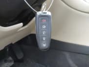 ✅ 2016 Ford Taurus SEL • VIN: 1FAHP2E81GG138775 • Лот: 43606670. Опубликован ранее на IAAI с пробегом 194 209 миль. Бесплатный доступ к архиву аукционных продаж из США и подробный отчёт об истории автомобиля на DreamBid. Изображение 11.