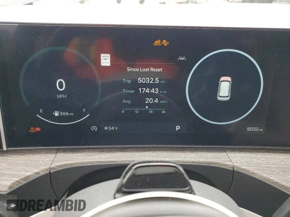 2024 Hyundai Santa Fe Calligraphy z VIN 5NMP5DGL4RH019333, wystawiony jako Copart lot #44702695 z przebiegiem 5 032 mil mil oraz Szkoda całkowita • Salvage title. Historia ofert i sprzedaży dostępna na DreamBid. Obrazek 9.