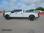 ✅ 2019 Ford F-250 XL • VIN: 1FT7W2B67KEG72329 • Lot: 42490688. Listed on IAAI with 145,729 mi. Free auction sales archive from the USA and detailed vehicle history report at DreamBid. Image 14.