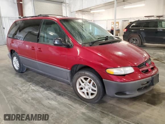 ✅ 1998 Dodge Caravan • VIN: 1B4GP55G2WB701744 • Lot: 85917535. Listed on Copart with Not provided. Free auction sales archive from the USA and detailed vehicle history report at DreamBid. Image 4.