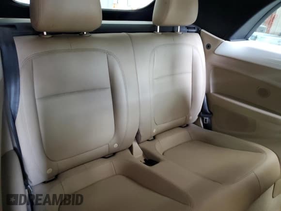 ✅ 2013 Volkswagen Beetle 2.5L w/Sound/Nav • VIN: 3VW5P7AT7DM811619 • Lot: 60331015. Listed on Copart with 115,532 mi. Free auction sales archive from the USA and detailed vehicle history report at DreamBid. Image 10.