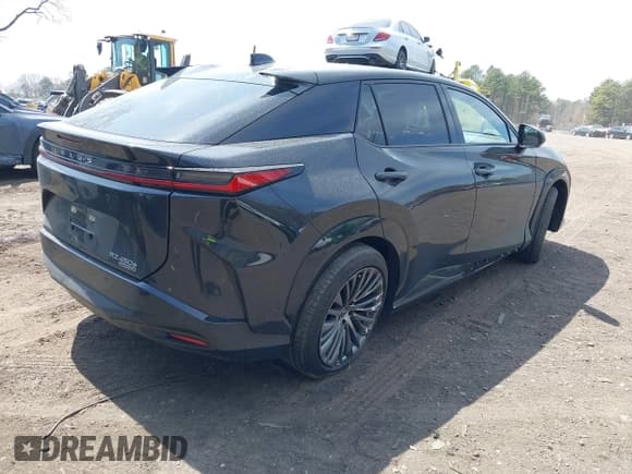 ✅ 2024 Lexus RZ 450e Premium • VIN: JTJAAAABXRA023751 • Lot: 42082320. Listed on IAAI with 15,641 mi. Free auction sales archive from the USA and detailed vehicle history report at DreamBid. Image 4.