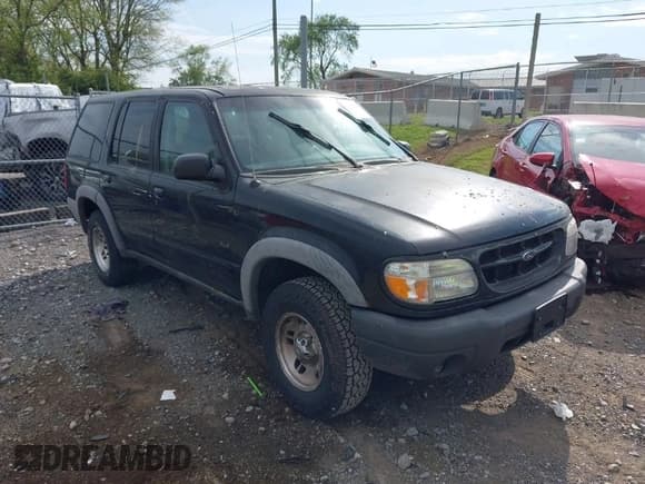 ✅ 1999 Ford Explorer XL • VIN: 1FMZU34X2XUA06174 • Lot: 42071003. Wystawiony na IAAI z przebiegiem 126 220 mil. Bezpłatny archiwum sprzedaży aukcyjnych z USA i szczegółowy raport historii pojazdu na DreamBid. Zdjęcie 1.