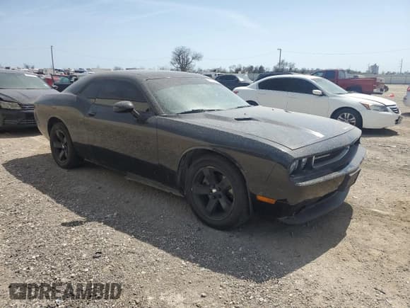 ✅ 2011 Dodge Challenger • VIN: 2B3CJ4DG5BH542820 • Lot: 49495645. Wystawiony na Copart z przebiegiem 222 720 mil. Bezpłatny archiwum sprzedaży aukcyjnych z USA i szczegółowy raport historii pojazdu na DreamBid. Zdjęcie 4.