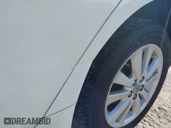 ✅ 2010 Toyota Corolla • VIN: 2T1BU4EE7AC366943 • Lot: 42386525. Wystawiony na IAAI z przebiegiem 194 409 mil. Bezpłatny archiwum sprzedaży aukcyjnych z USA i szczegółowy raport historii pojazdu na DreamBid. Zdjęcie 14.