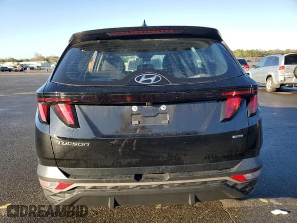 ✅ 2022 Hyundai Tucson SE • VIN: 5NMJACAEXNH033608 • Lot: 77601693. Wystawiony na Copart z przebiegiem 31 897 mil. Bezpłatny archiwum sprzedaży aukcyjnych z USA i szczegółowy raport historii pojazdu na DreamBid. Zdjęcie 6.