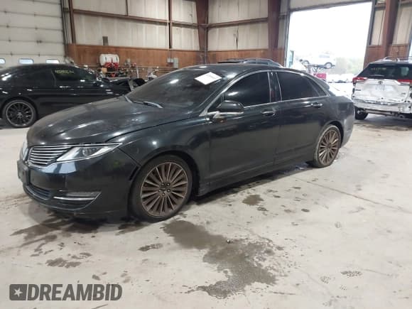 ✅ 2014 Lincoln MKZ • VIN: 3LN6L2J9XER811804 • Lot: 43300043. Wystawiony na IAAI z przebiegiem 122 627 mil. Bezpłatny archiwum sprzedaży aukcyjnych z USA i szczegółowy raport historii pojazdu na DreamBid. Zdjęcie 2.