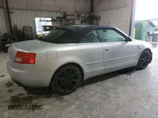 ✅ 2005 Audi S4 • VIN: WUARL48H85K901986 • Lot: 89376205. Wystawiony na Copart z przebiegiem 125 614 mil. Bezpłatny archiwum sprzedaży aukcyjnych z USA i szczegółowy raport historii pojazdu na DreamBid. Zdjęcie 3.