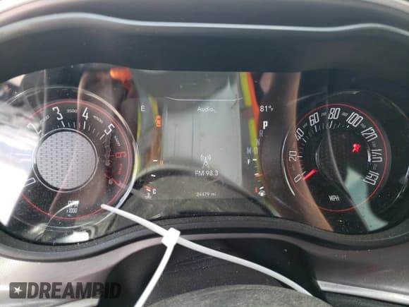 ✅ 2022 Dodge Challenger R/T • VIN: 2C3CDZBT9NH251913 • Lot: 52085594. Wystawiony na Copart z przebiegiem 24 479 mil. Bezpłatny archiwum sprzedaży aukcyjnych z USA i szczegółowy raport historii pojazdu na DreamBid. Zdjęcie 9.