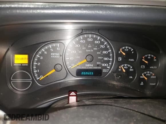 ✅ 2001 Chevrolet Silverado 1500 LS • VIN: 2GCEK19T311202257 • Lot: 86333645. Listed on Copart with 202,603 mi. Free auction sales archive from the USA and detailed vehicle history report at DreamBid. Image 9.