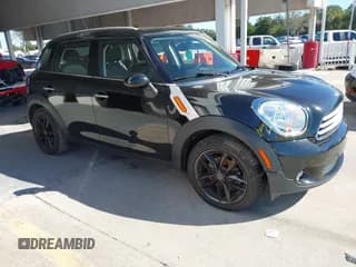 ✅ 2013 MINI Countryman • VIN: WMWZB3C54DWM09919 • Lot: 43584968. Wystawiony na IAAI z przebiegiem 120 050 mil. Bezpłatny archiwum sprzedaży aukcyjnych z USA i szczegółowy raport historii pojazdu na DreamBid. Zdjęcie 1.
