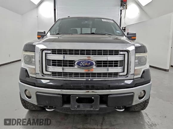 ✅ 2014 Ford F-150 XLT • VIN: 1FTFW1EF3EFA28388 • Lot: 90676795. Listed on Copart with 126,079 mi. Free auction sales archive from the USA and detailed vehicle history report at DreamBid. Image 5.