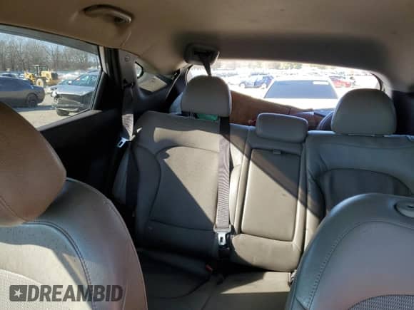 2014 Hyundai Tucson SE z VIN KM8JU3AG8EU822045, wystawiony jako Copart lot #46246845 z przebiegiem 153 084 mil mil oraz Szkoda całkowita • Salvage title. Historia ofert i sprzedaży dostępna na DreamBid. Obrazek 10.