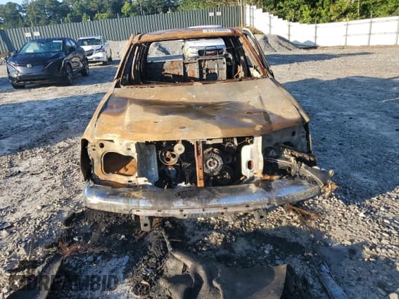 ✅ 2004 Chevrolet Colorado 1SB LS Z85 • VIN: 1GCCS136948102496 • Лот: 61128805. Опубликован ранее на Copart с пробегом Не указан. Бесплатный доступ к архиву аукционных продаж из США и подробный отчёт об истории автомобиля на DreamBid. Изображение 5.