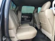 ✅ 2018 Ram 2500 Laramie • VIN: 3C6UR5FL6JG365292 • Lot: 62952235. Wystawiony na Copart z przebiegiem 141 176 mil. Bezpłatny archiwum sprzedaży aukcyjnych z USA i szczegółowy raport historii pojazdu na DreamBid. Zdjęcie 10.