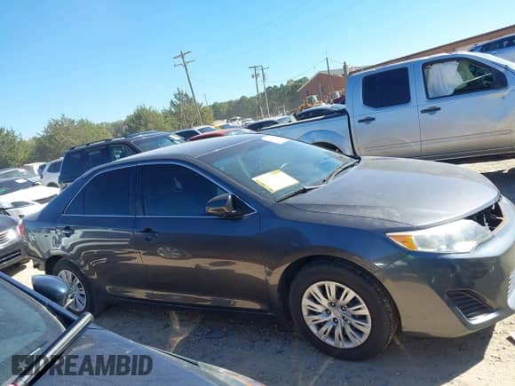 2013 Toyota Camry L с VIN 4T1BF1FK4DU683000, выставлен на аукционе IAAI как лот 43493307 с пробегом 120 692 миль миль и . История ставок и продаж доступна на DreamBid. Изображение 13.