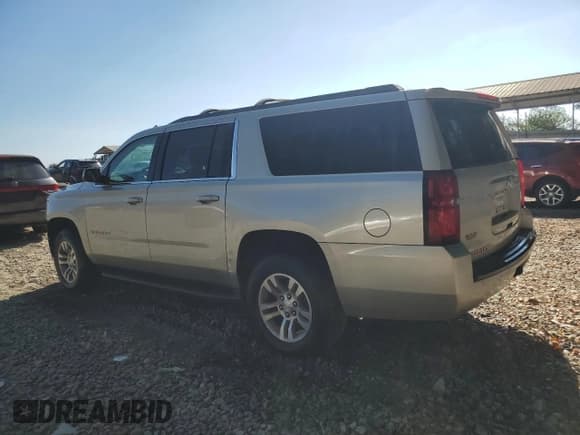 ✅ 2017 Chevrolet Suburban LT • VIN: 1GNSCHKC0HR158097 • Lot: 84901945. Listed on Copart with 123,331 mi. Free auction sales archive from the USA and detailed vehicle history report at DreamBid. Image 2.